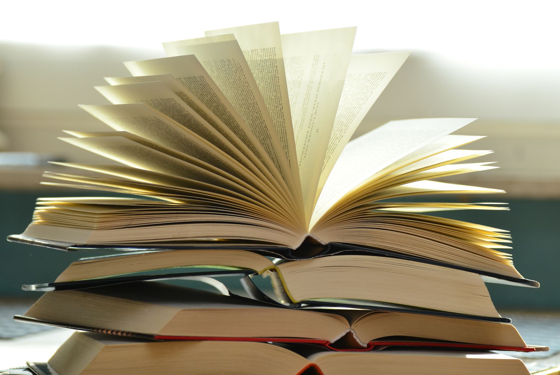 Open books, knowledge to grow